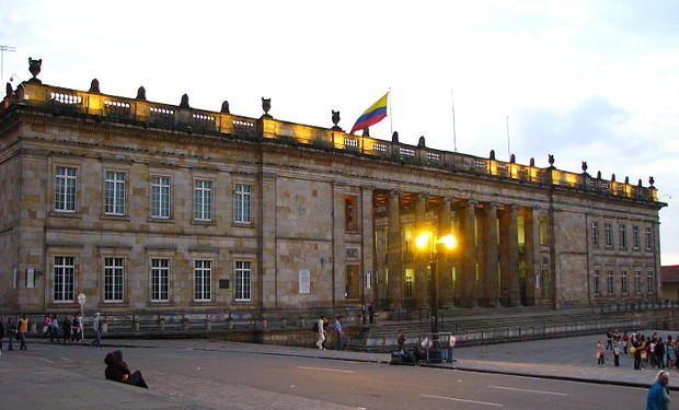 I guerriglieri della Colombia propongono il